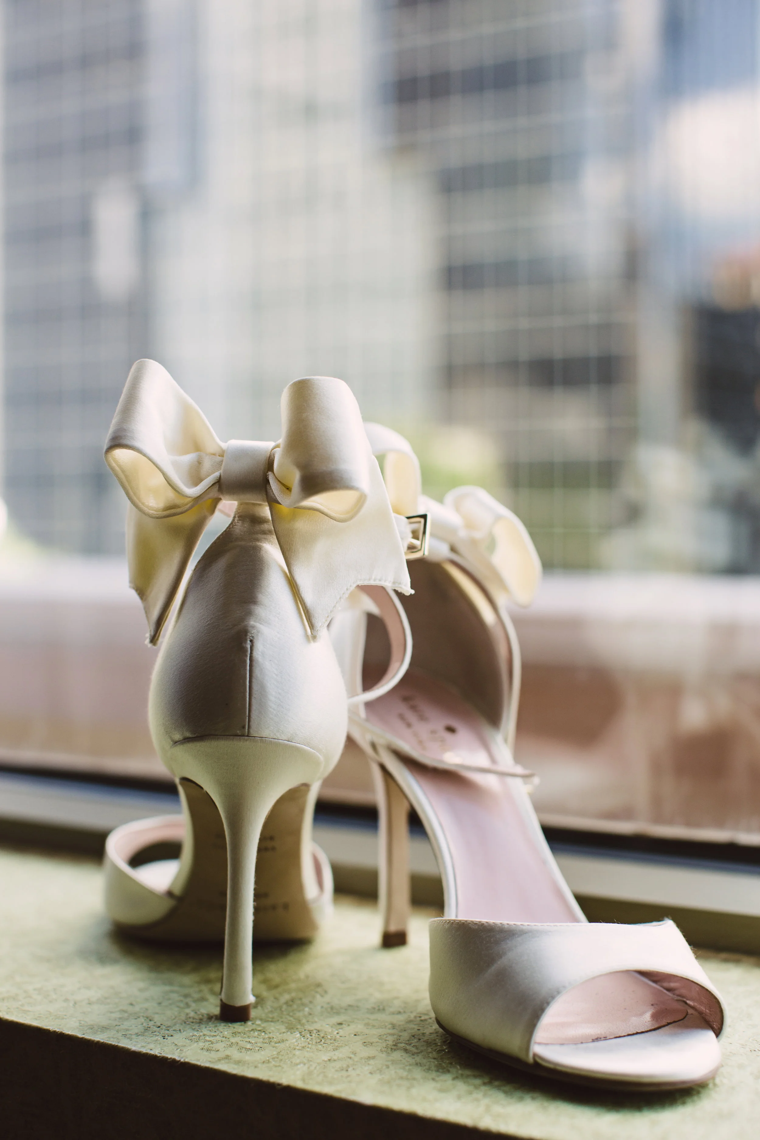 Kate spade bow best sale shoes